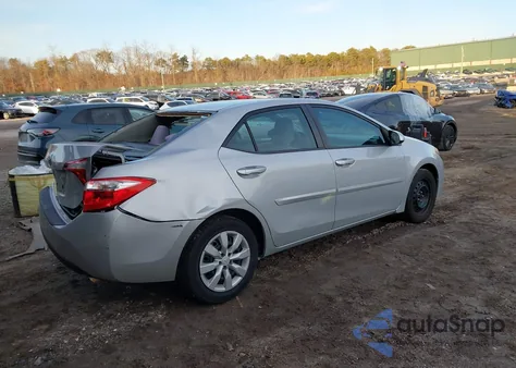 2015 Toyota Corolla Le z USA, uszkodzony, nr VIN 2T1BURHE6FC308127